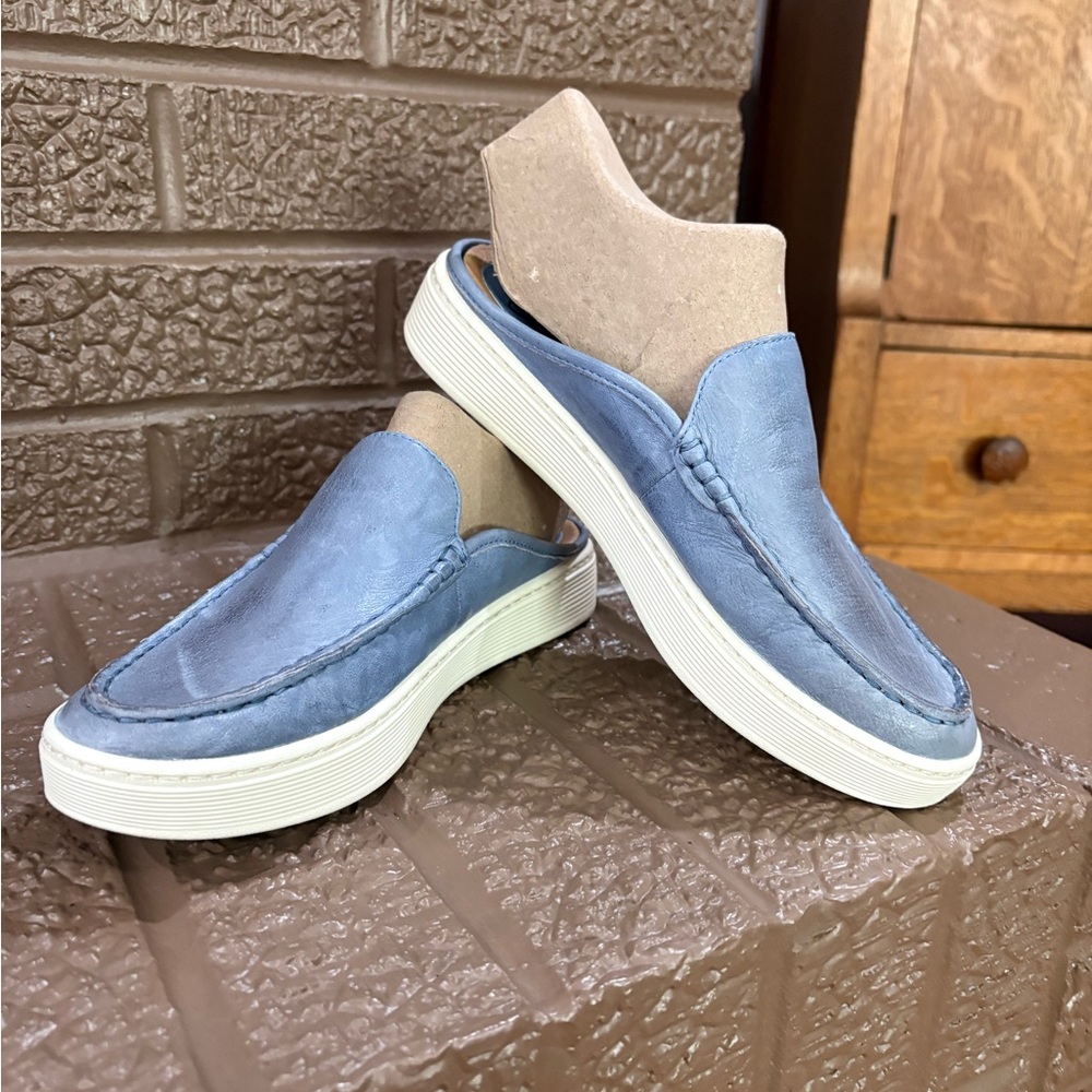 Sofft Stylish Blue Mules all leather for Women